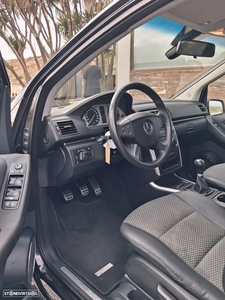 Mercedes-Benz B 180 CDI - 5