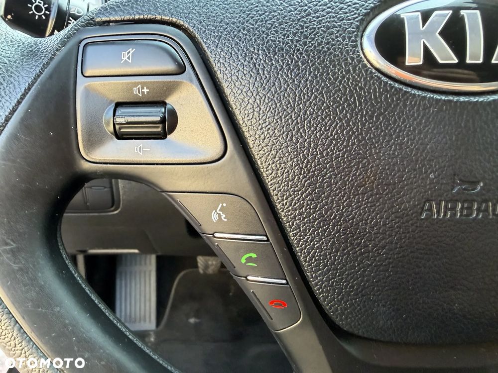 Kia Ceed 1.4 CVVT Spirit - 15
