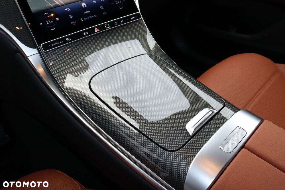 Mercedes-Benz GLC - 13