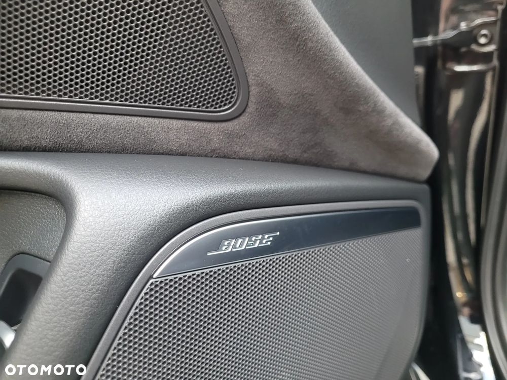 Audi A6 Allroad - 22