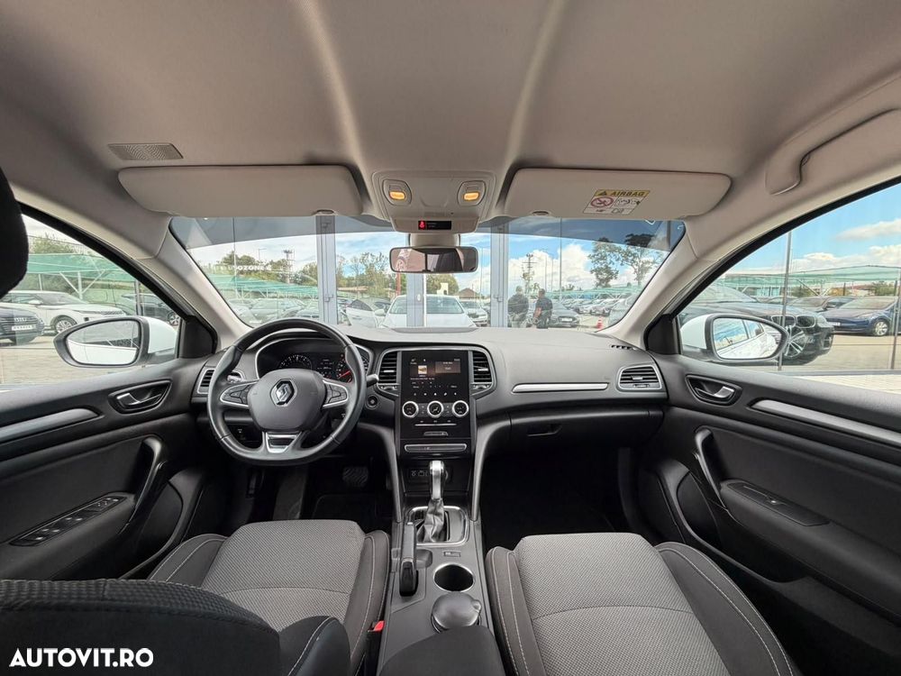 Renault Megane TCe 140 EDC GPF Zen - 17