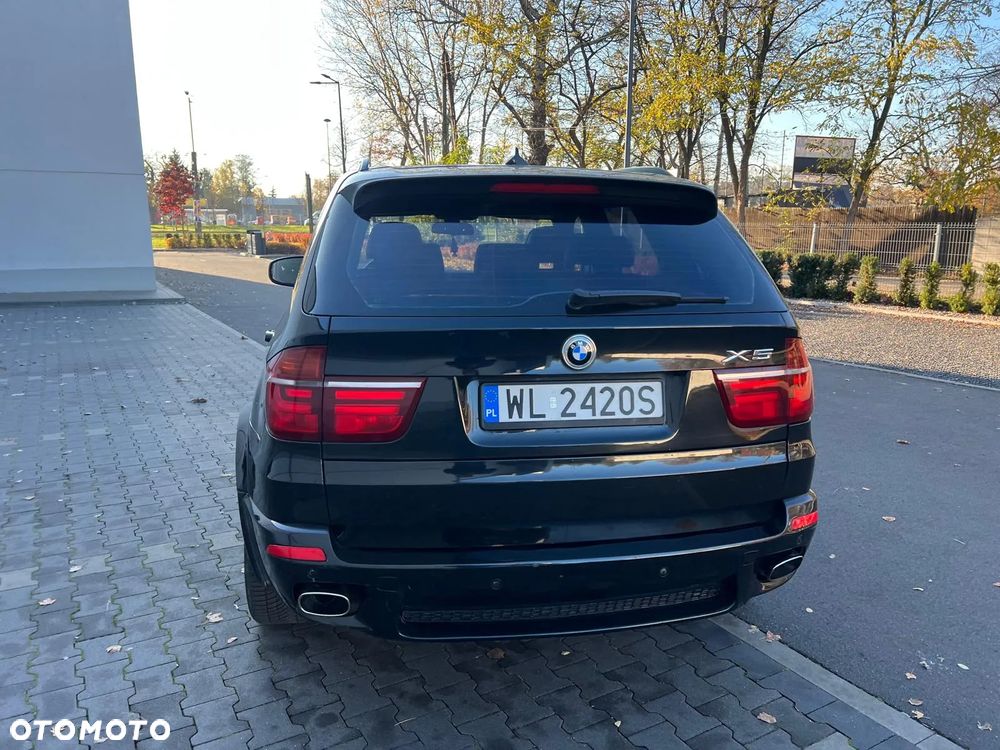 BMW X5 4.8i xDrive - 15