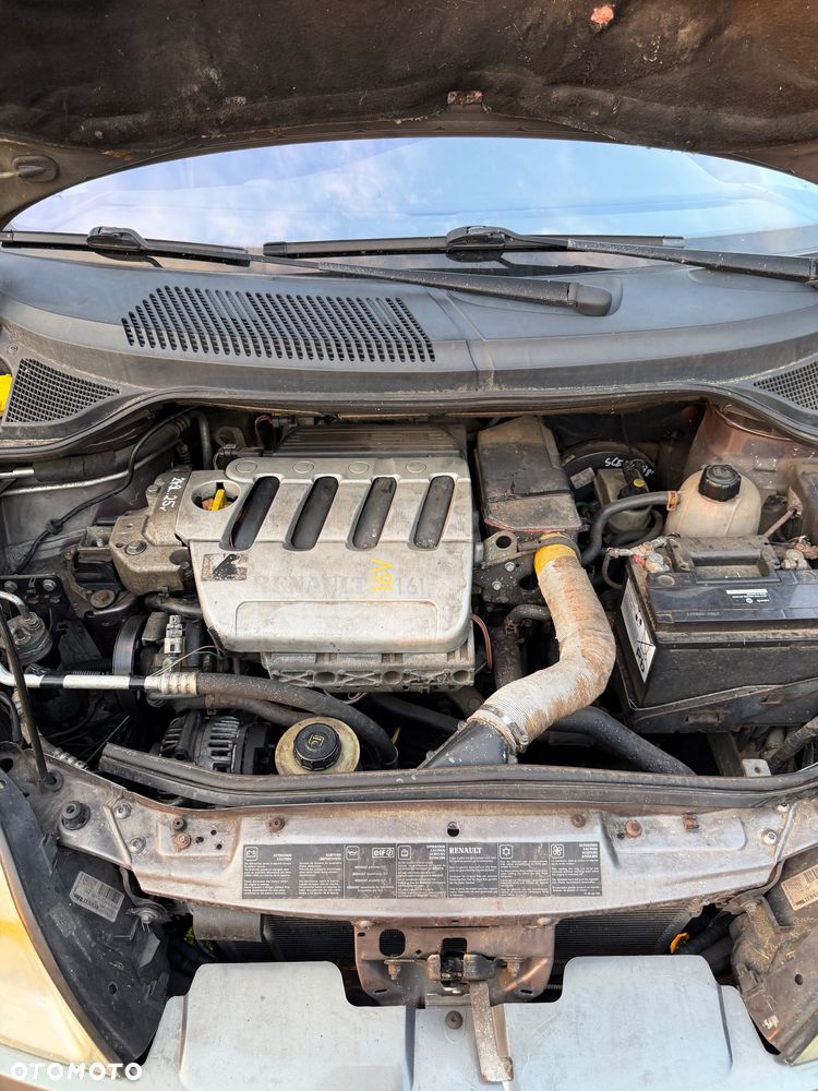 Renault Scenic - 9