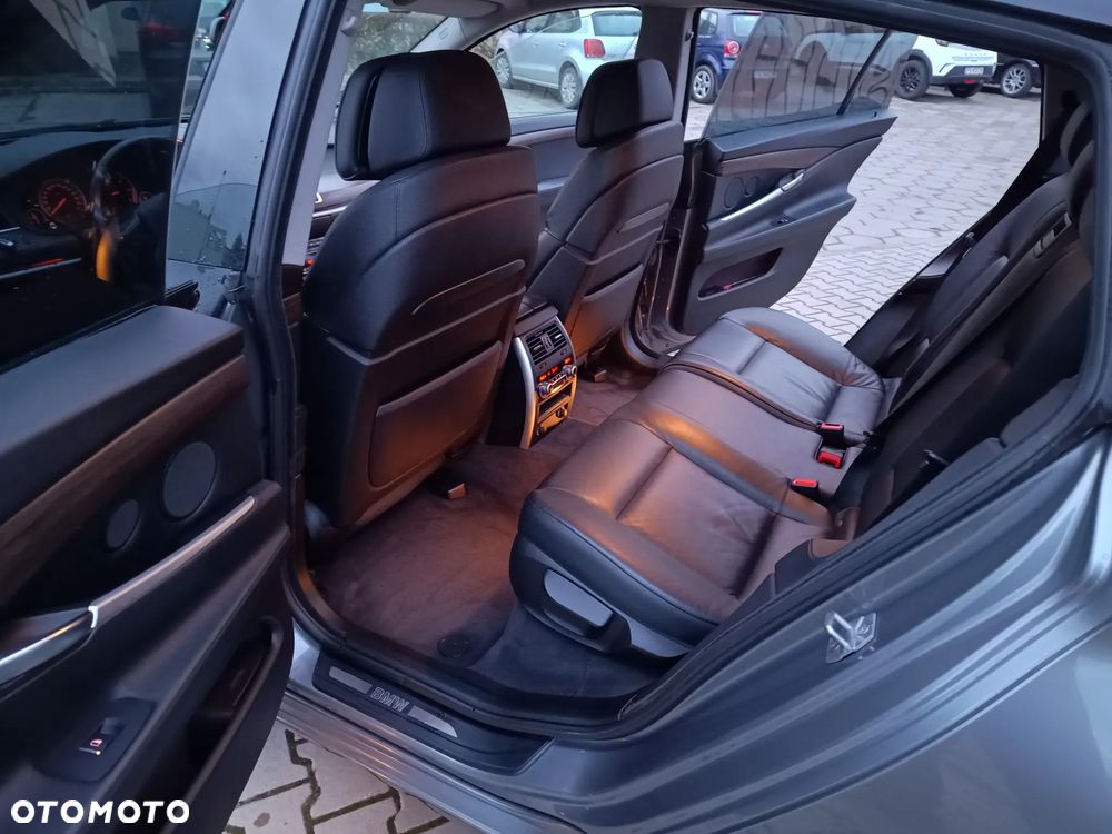 BMW 5GT 530d xDrive Luxury Line - 9