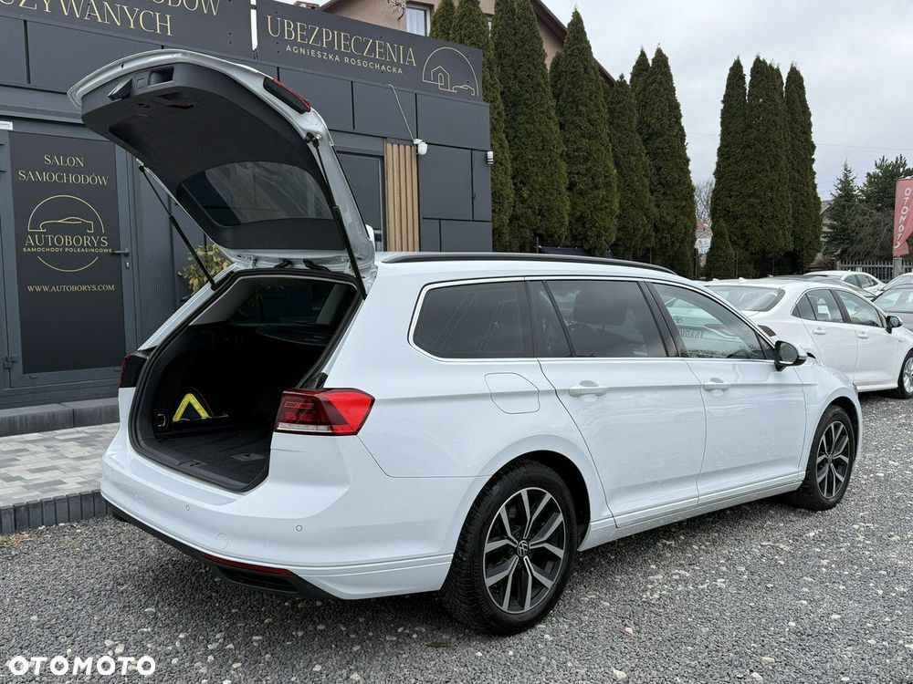 Volkswagen Passat - 37
