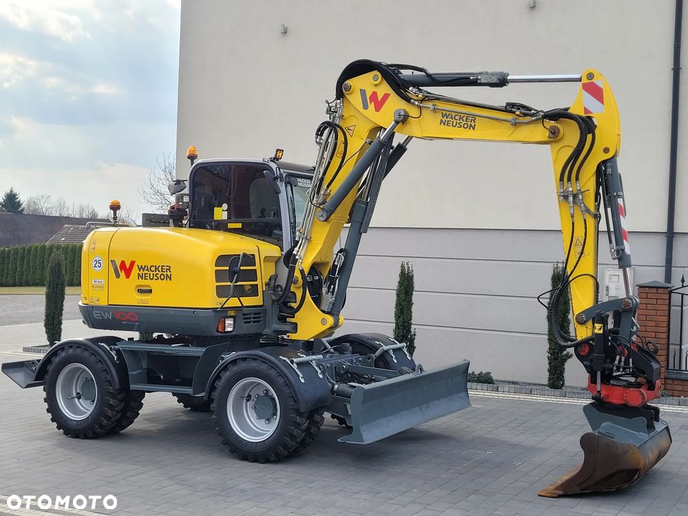 Wacker Neuson EW100 / ROTOTILT / 3 łyżki + widły / - 1