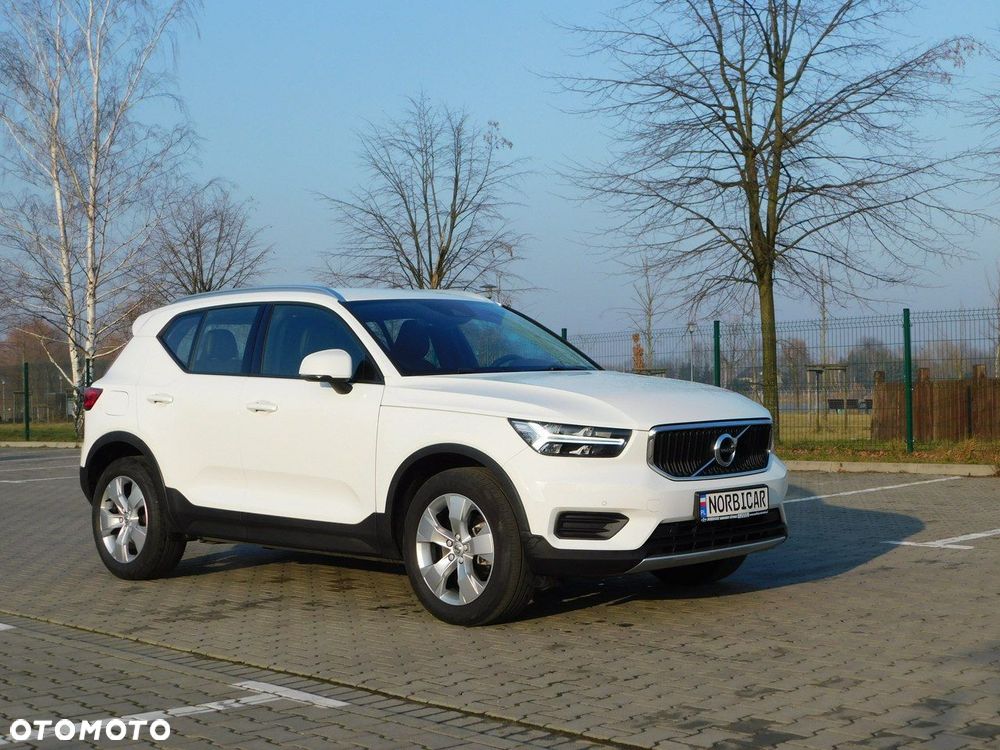 Volvo XC 40 D3 Momentum Pro - 3