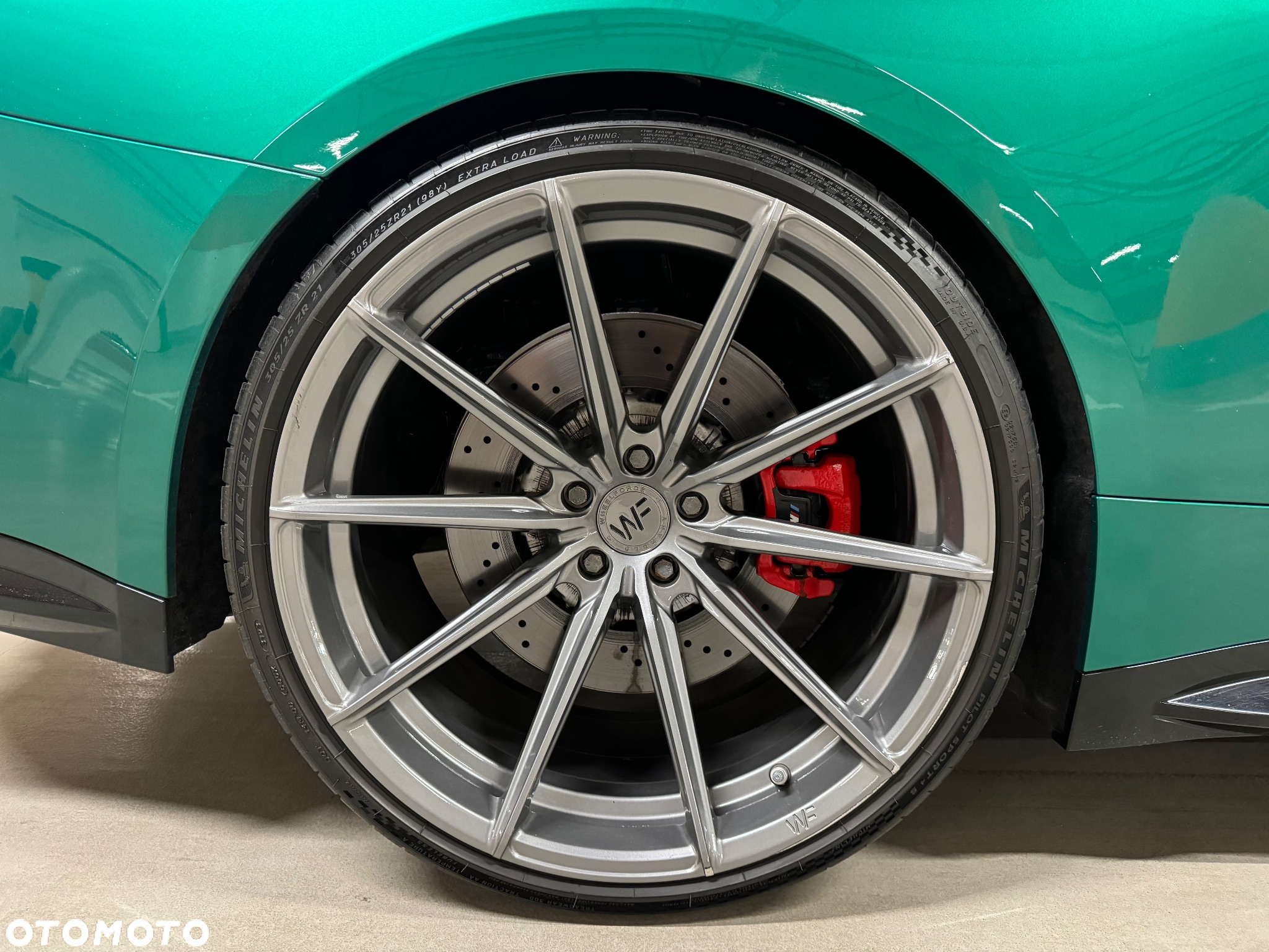 BMW M4 Competition - 10
