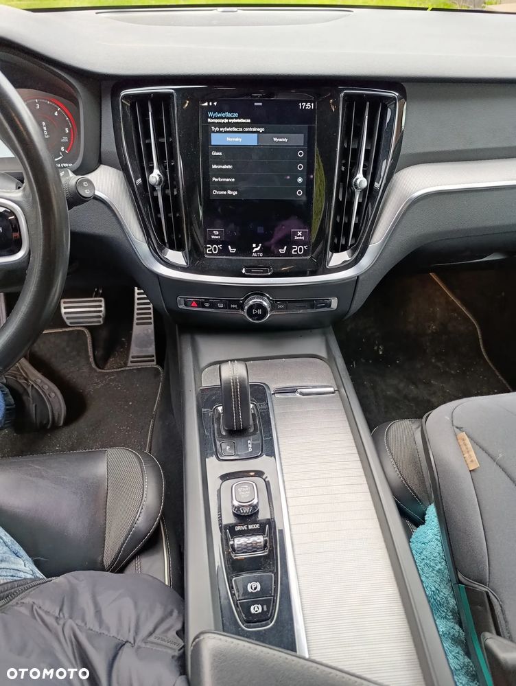 Volvo V60 B4 D Geartronic RDesign - 29