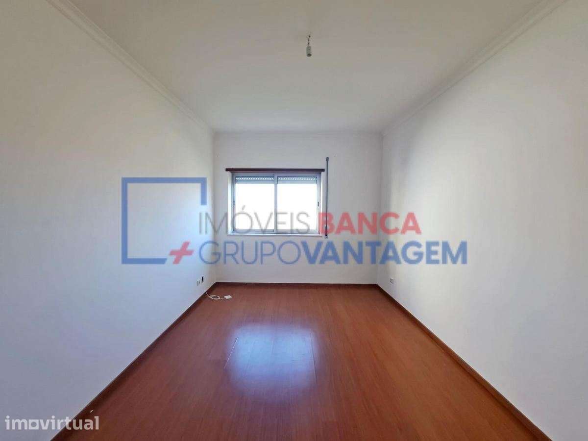 T3 para venda no Barreiro - Grande imagem: 5/29