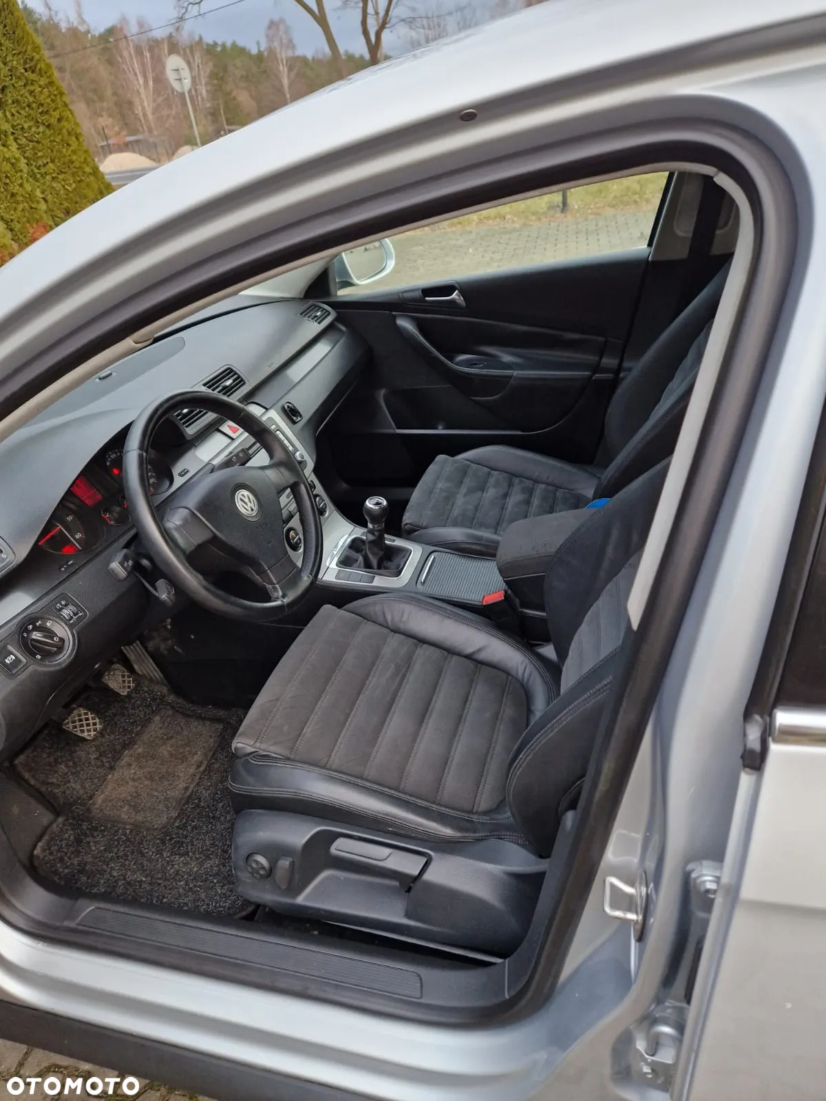 Volkswagen Passat 1.9 TDI 4Mot Highline - 5