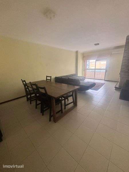 Apartamento T4 em Arcozelo -Barcelos - Grande imagem: 2/12