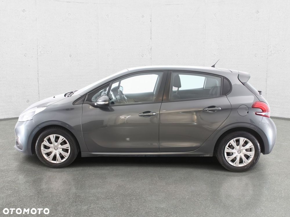 Peugeot 208 - 6