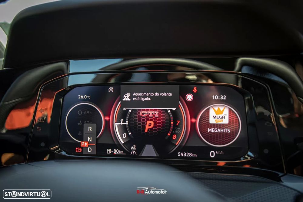 VW Golf 2.0 TSI GTI DSG Performance - 19