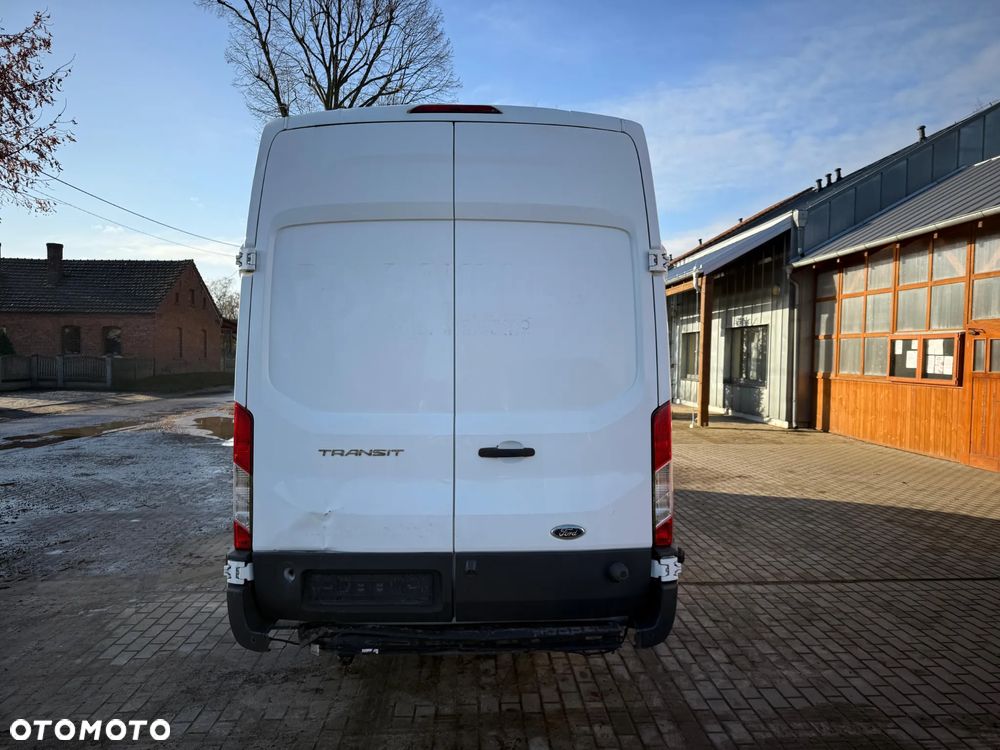 Ford Transit - 4
