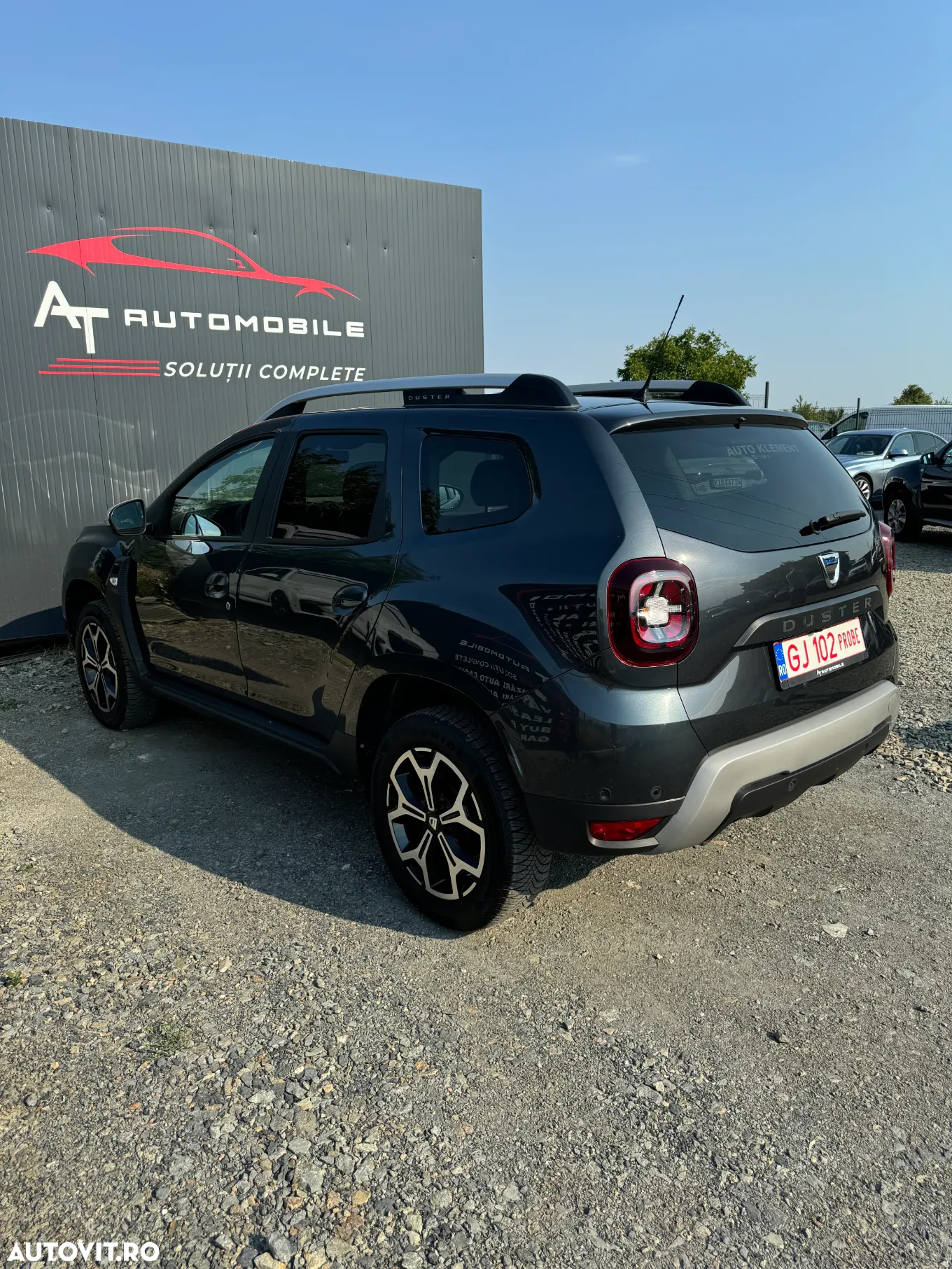 Dacia Duster 1.6 SCe 4WD Prestige jante 17" - 6