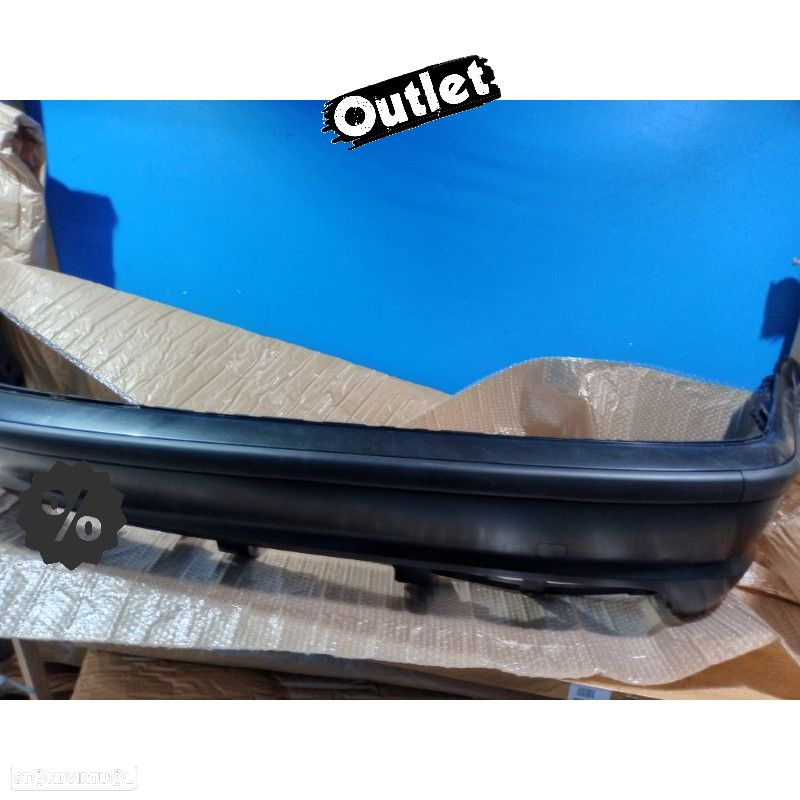 C002111C11 PÁRA-CHOQUES TRASEIRO BMW E46 BERLINA LOOK M 98-05 SEM PDC - 5