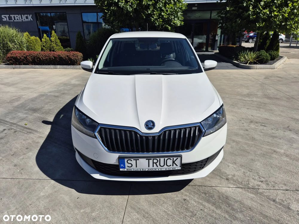 Skoda Fabia - 4