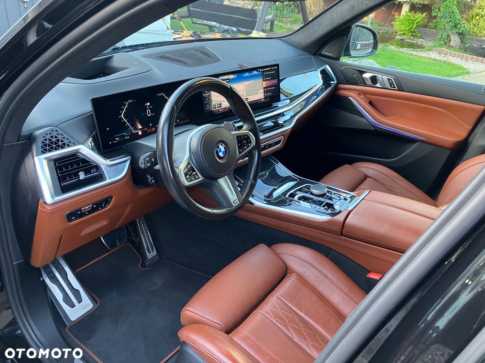 BMW X7 M50d sport - 14