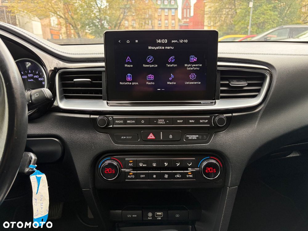 Kia Ceed 1.4 T-GDI DCT OPF Platinum Edition - 25