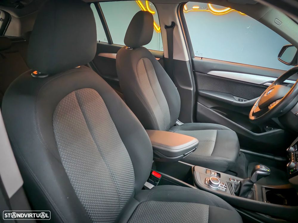 BMW X1 xDrive25e Advantage - 21