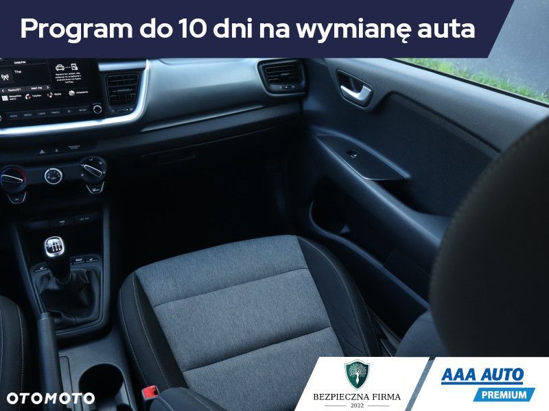 Kia Stonic - 10