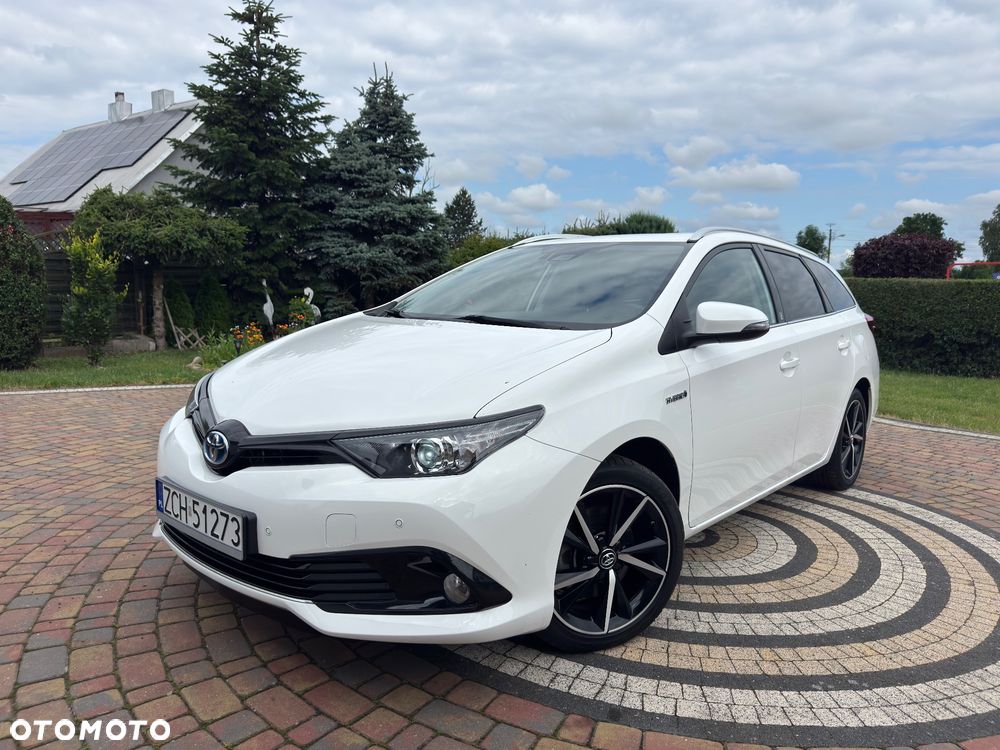 Toyota Auris - 2