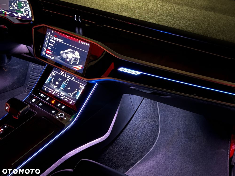Audi A6 Avant - 33