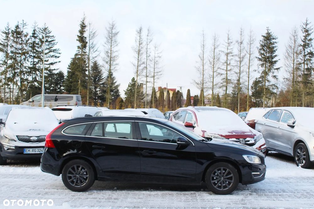 Volvo V60 D3 Kinetic - 3