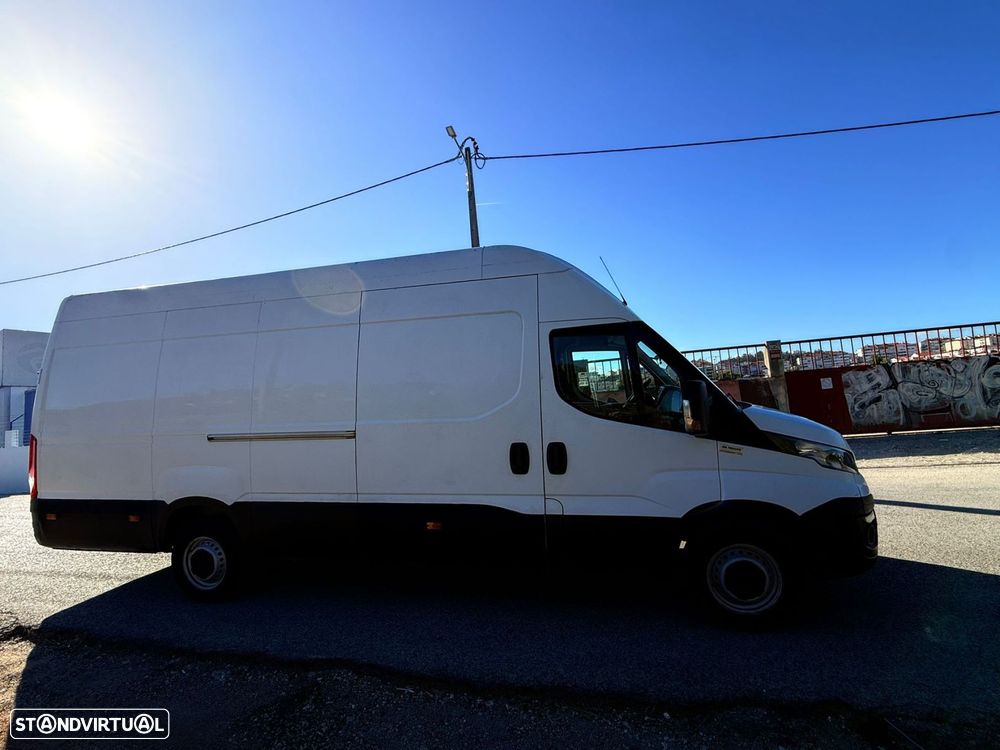 Iveco Daily 2.3 35S14V 4100 18m3 - 4