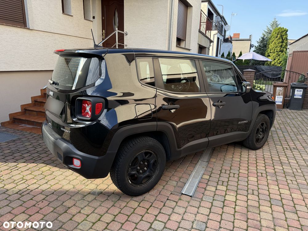 Jeep Renegade 1.6 E-TorQ Sport FWD - 1