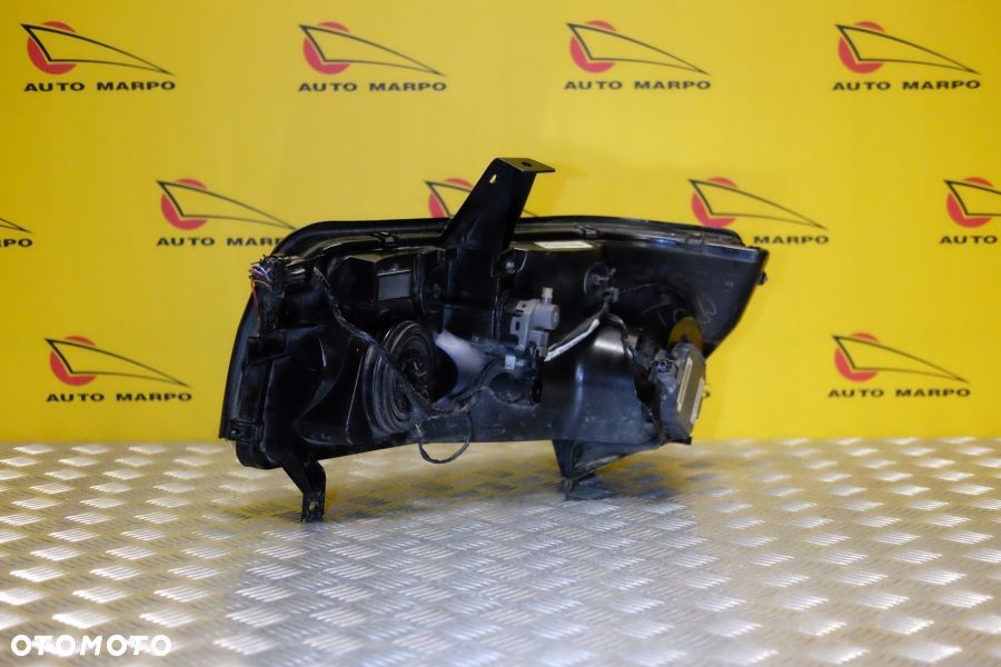 INFINITI QX56 QX80 2004-2010 REFLEKTOR LAMPA XENON R USA - 7