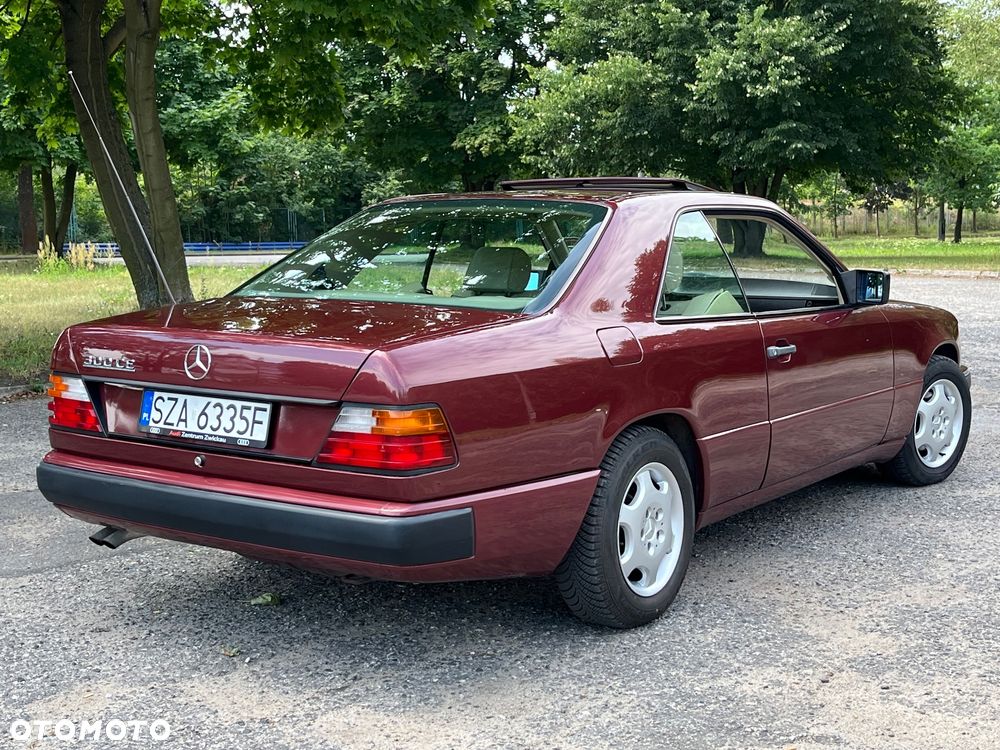 Mercedes-Benz W124 (1984-1993) - 4