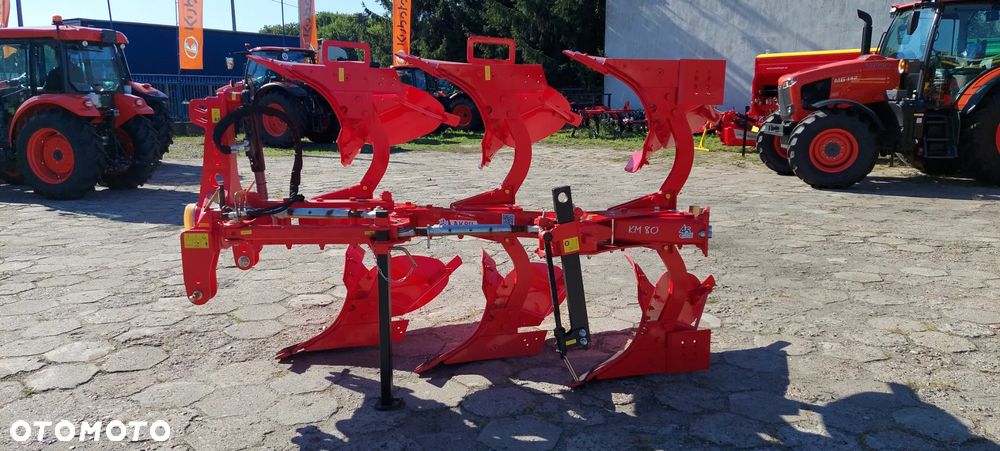 Inny Pług Akpil  km 80 3+Obracalny - 2