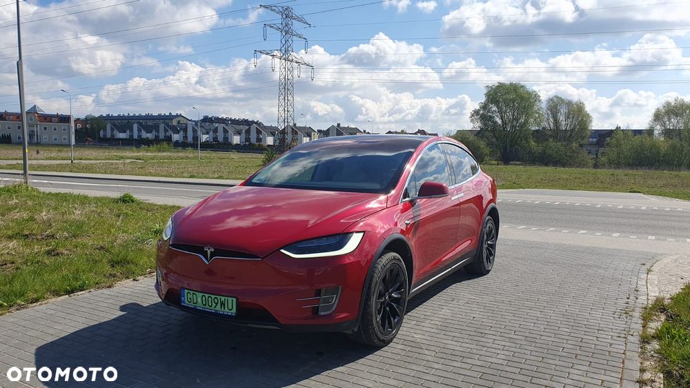 Tesla Model X 75D Allradantrieb - 17
