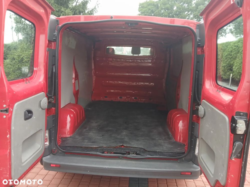 Renault TRAFIC - 7