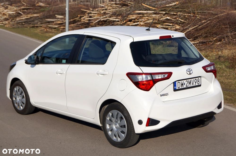 Toyota Yaris 1.0 Active - 7