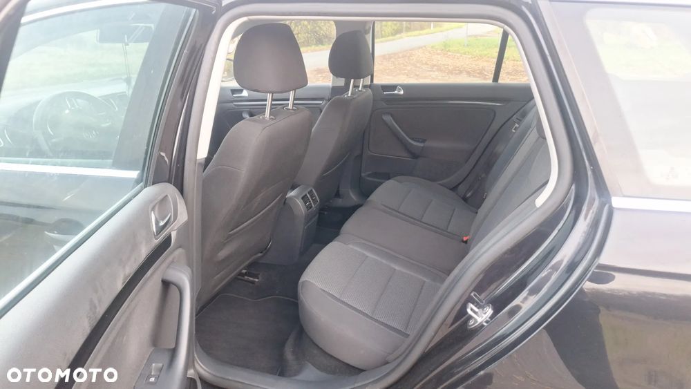 Volkswagen Golf Variant 1.6 TDI DPF Comfortline - 8