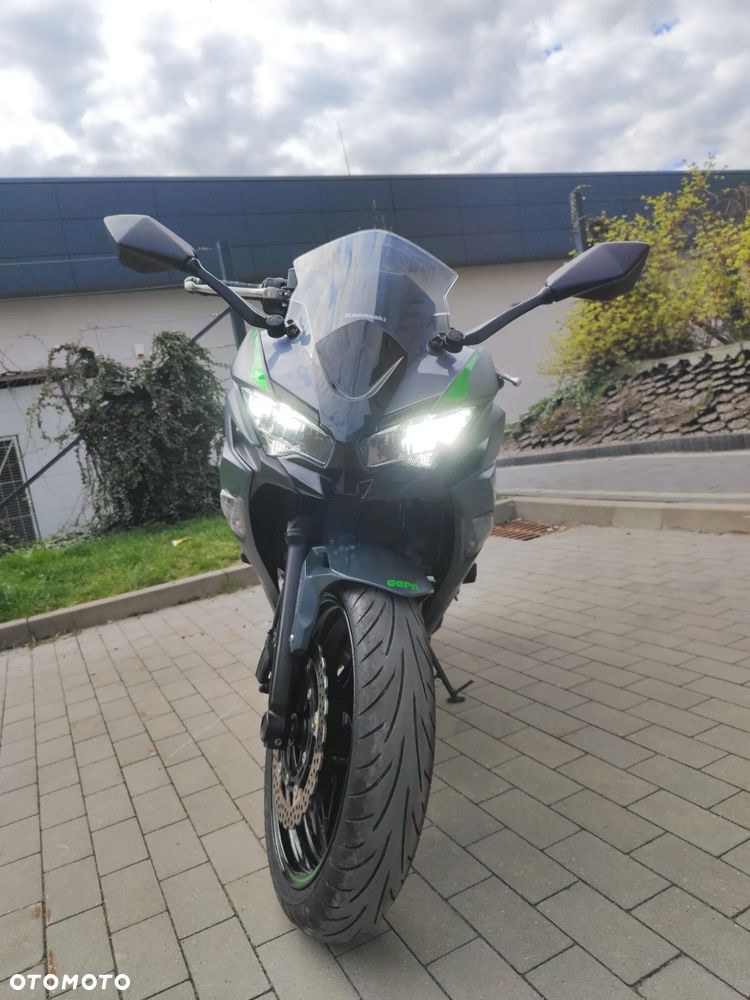 Kawasaki Ninja - 9