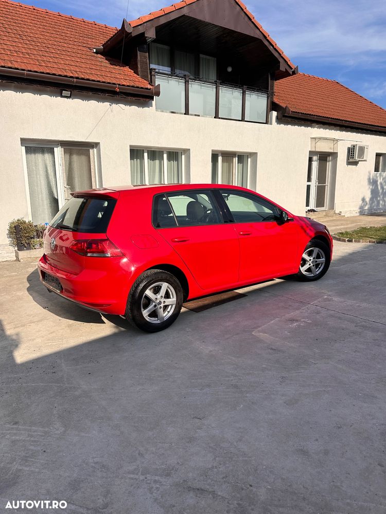 Volkswagen Golf 1.6 TDI Join - 1