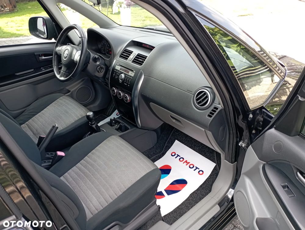Suzuki SX4 1.6 VVT 4x2 Comfort - 11