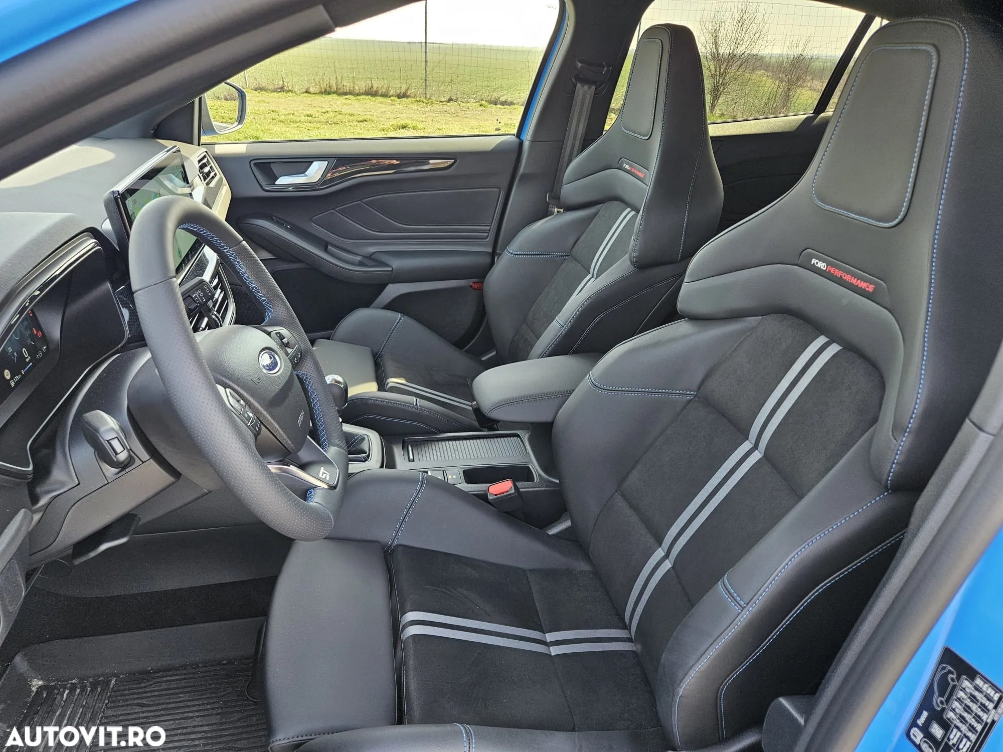 Ford Focus 2.3 Ecoboost 6MT ST X - 10
