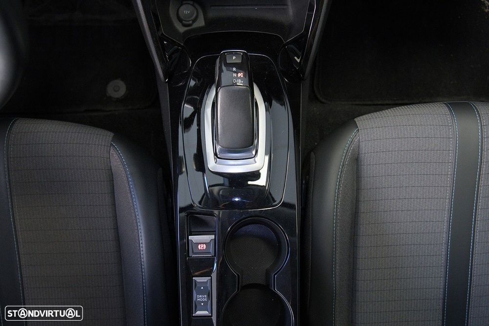 Peugeot e-2008 50 kWh Allure Pack - 43