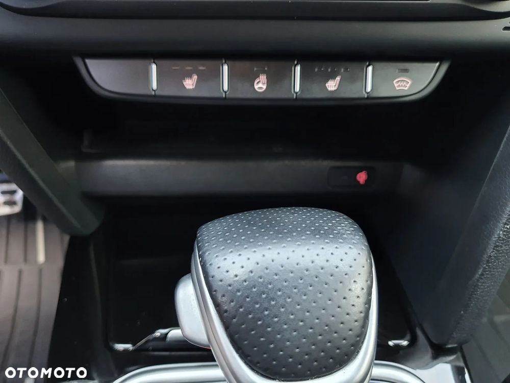 Kia Ceed 1.5 T-GDI GT-Line DCT - 22