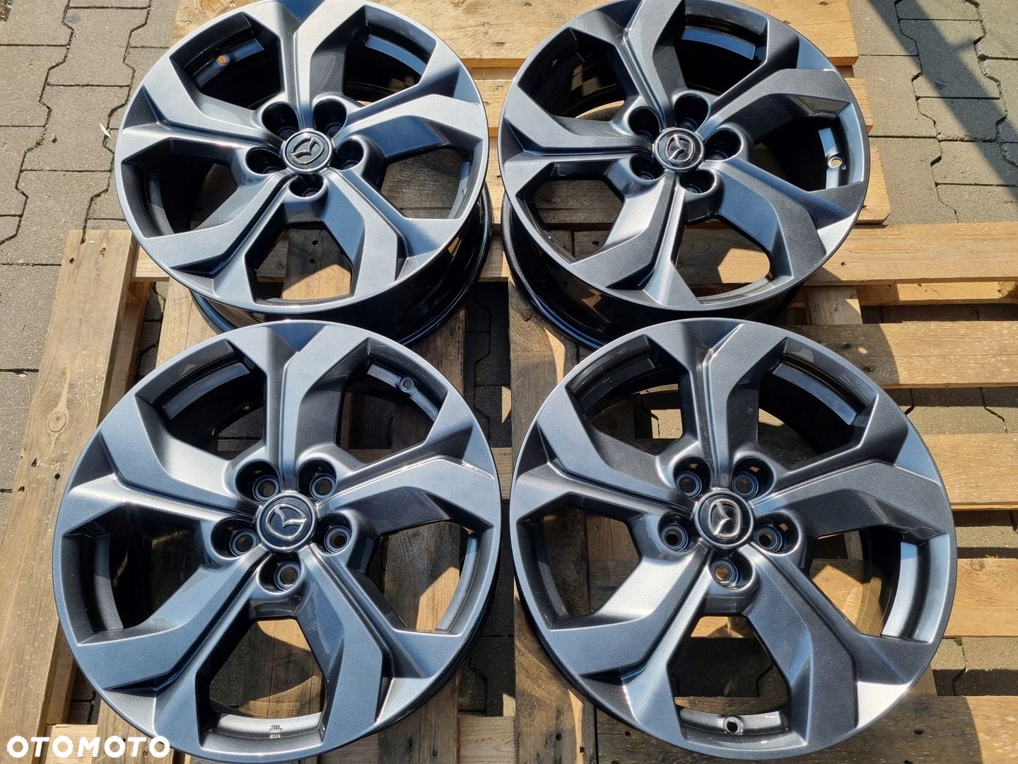 Felgi 18 Mazda 5x114,3 ET45 7J 67 9965777080 - 1
