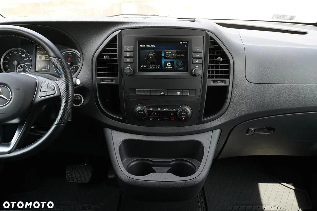 Mercedes-Benz Vito - 20