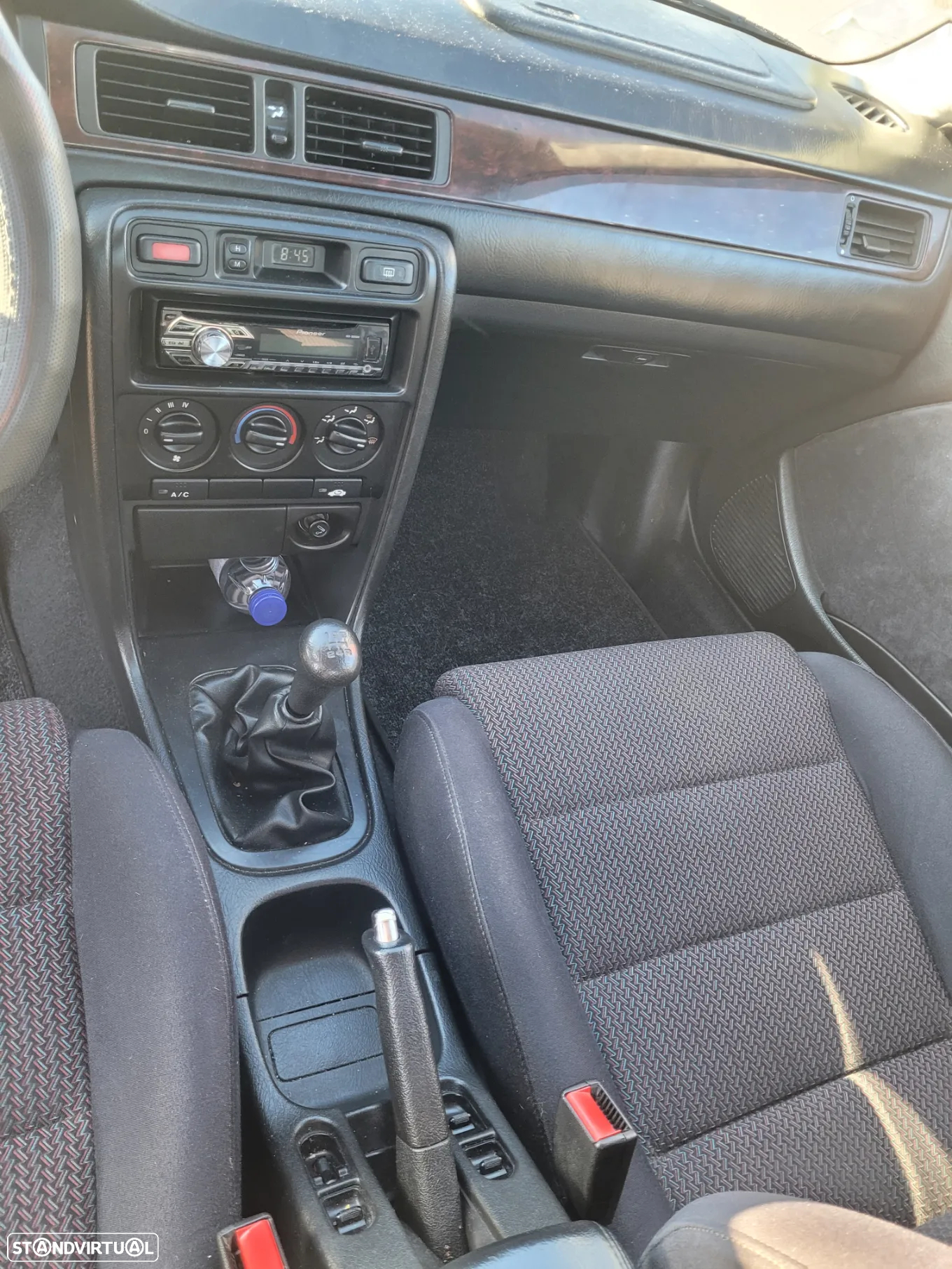 Honda Civic 1.4 LS - 3