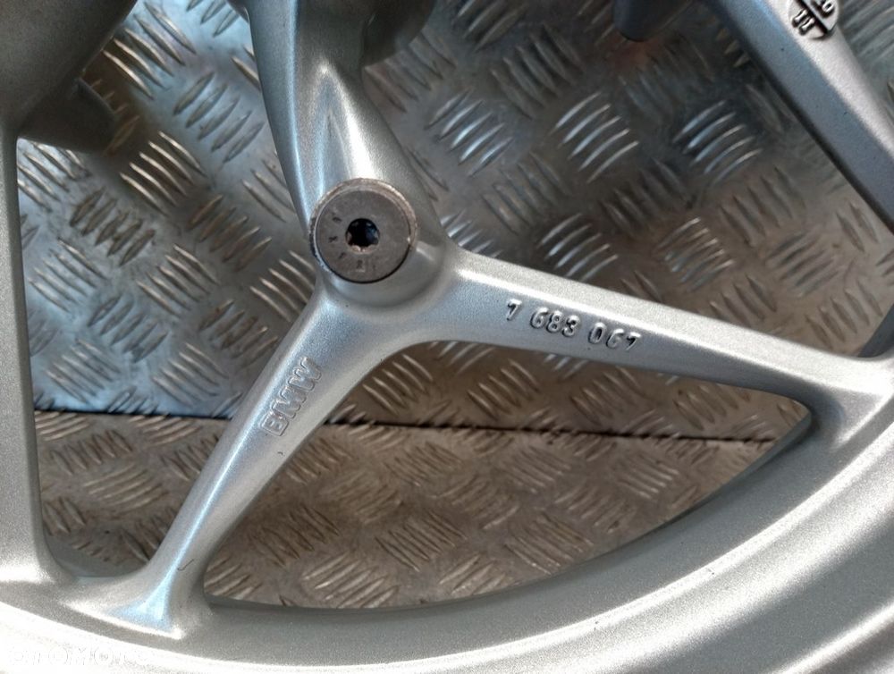 Felga koło przód J17M/CxMT3.50 BMW R 1200RT K26 10-14r   PN. 36317696159 - 11