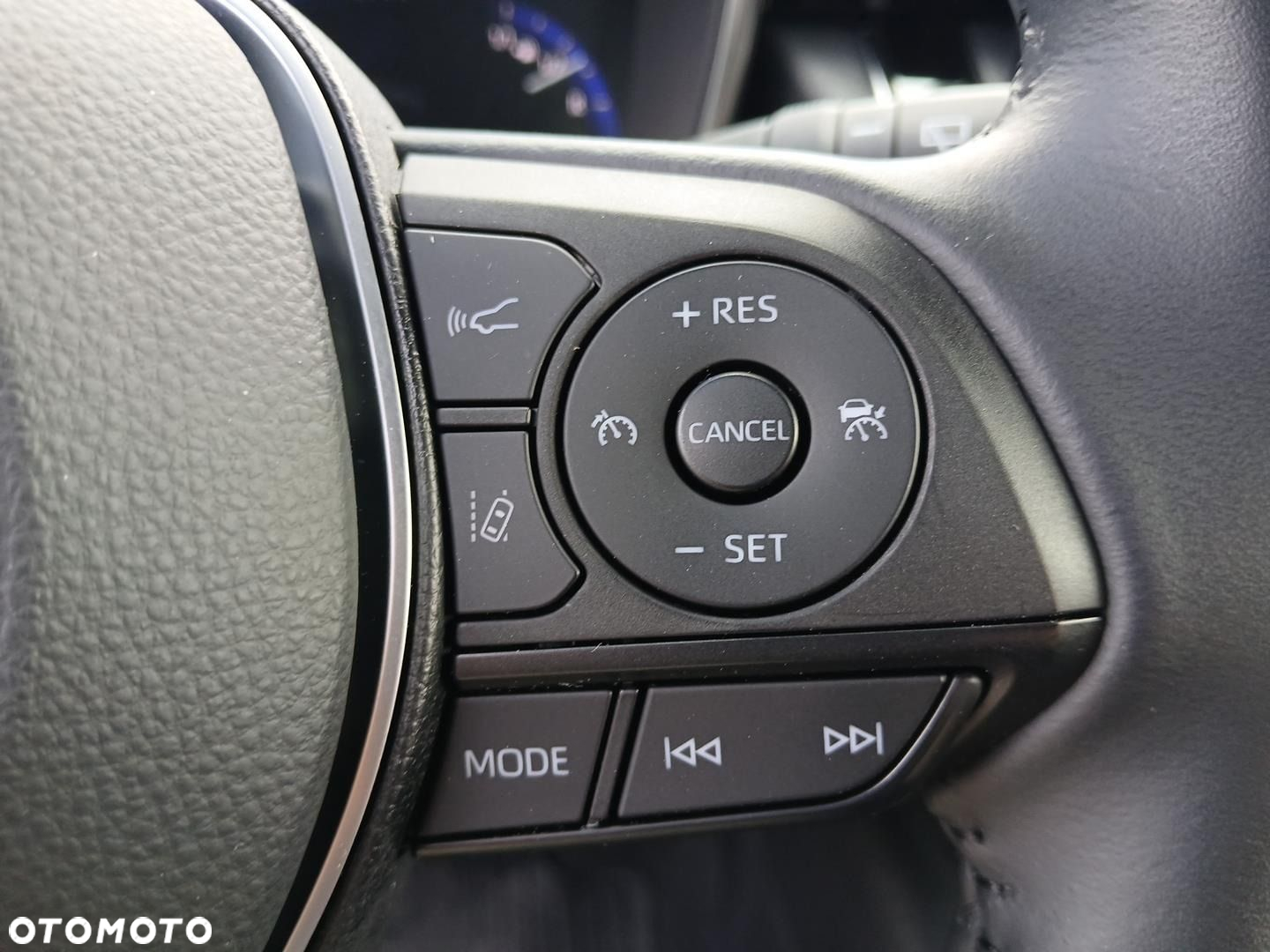 Toyota Corolla 1.8 Hybrid GPF Executive - 25