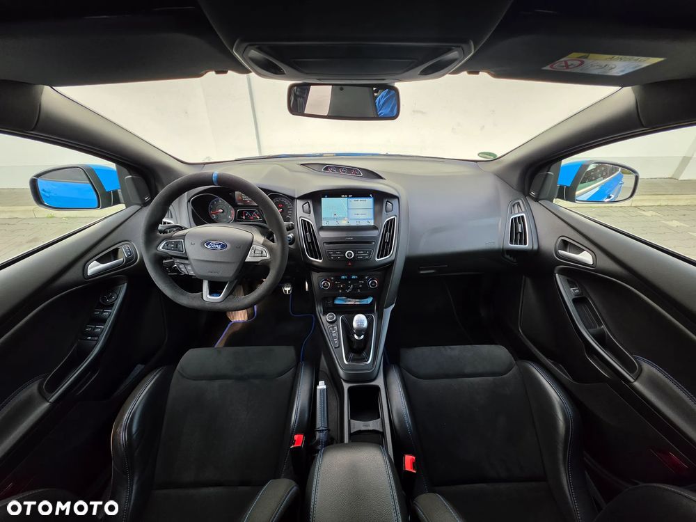 Ford Focus - 8